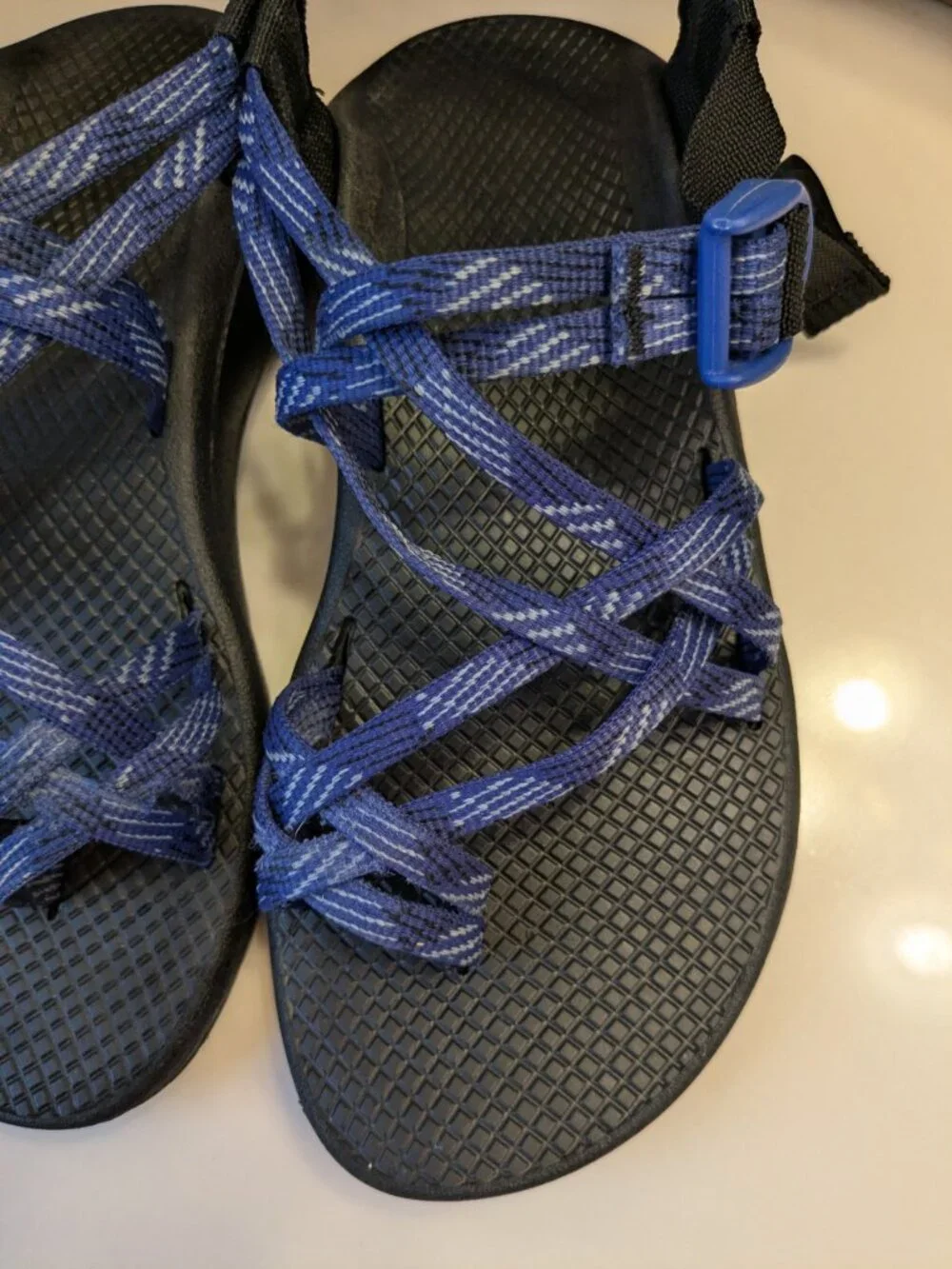 Chaco Women's Z/Cloud X2 sandals Women's Size 8